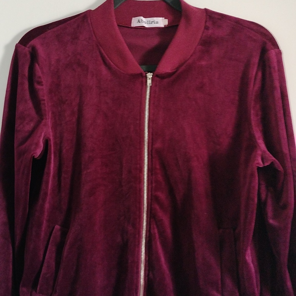 Abollria Zip Up Jacket - Picture 3 of 15
